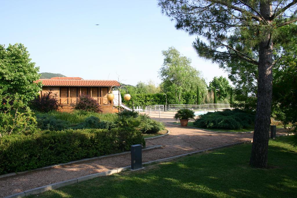 Hotel Le Rotonde Massaciuccoli Eksteriør bilde
