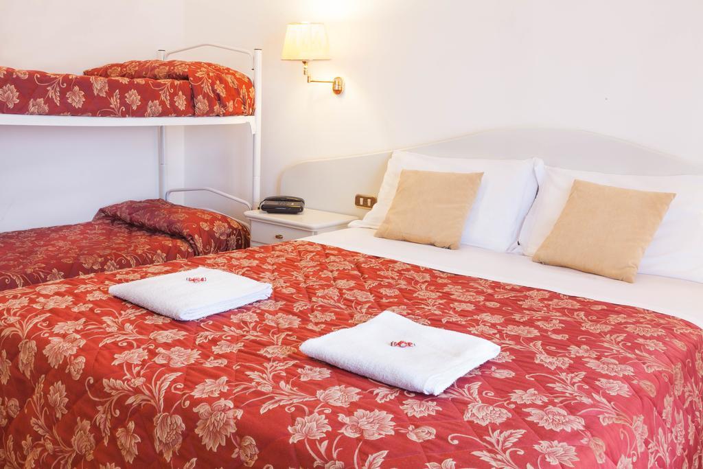 Hotel Le Rotonde Massaciuccoli Eksteriør bilde